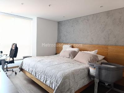 Apartamento de 2 alcobas en venta en El Poblado, Medellín, 92 m² · foto 12 de 19