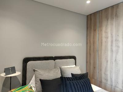Apartamento de 2 alcobas en venta en El Poblado, Medellín, 122 m² · foto 10 de 15