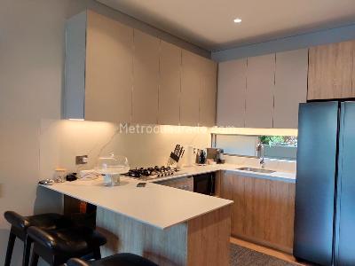 Apartamento de 2 alcobas en venta en El Poblado, Medellín, 122 m² · foto 5 de 15
