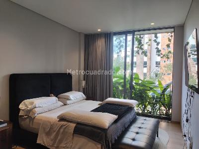 Apartamento de 2 alcobas en venta en El Poblado, Medellín, 122 m² · foto 6 de 15