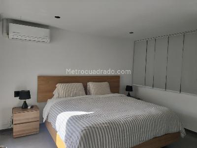 Apartamento en venta en El Poblado, Medellín · foto 8 de 13