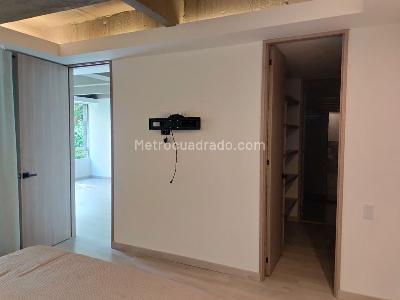 Apartamento de 1 alcoba en venta en La Florida, Medellín, 74 m² · foto 12 de 15