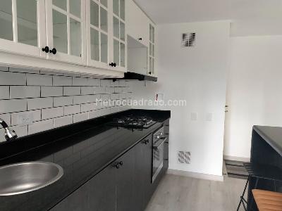 Apartamento de 1 alcoba en venta en La Florida, Medellín, 74 m² · foto 7 de 15