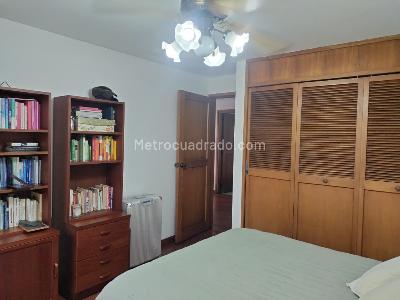 Apartamento de 4 alcobas en venta en El Poblado, Medellín, 277 m² · foto 16 de 19