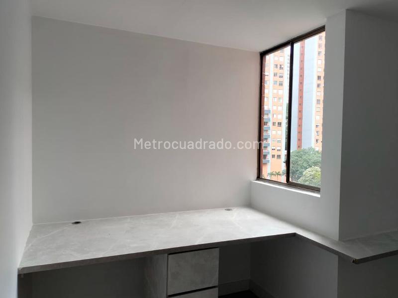 Apartamento de 1 Alcoba con Balcón en El Poblado - 8