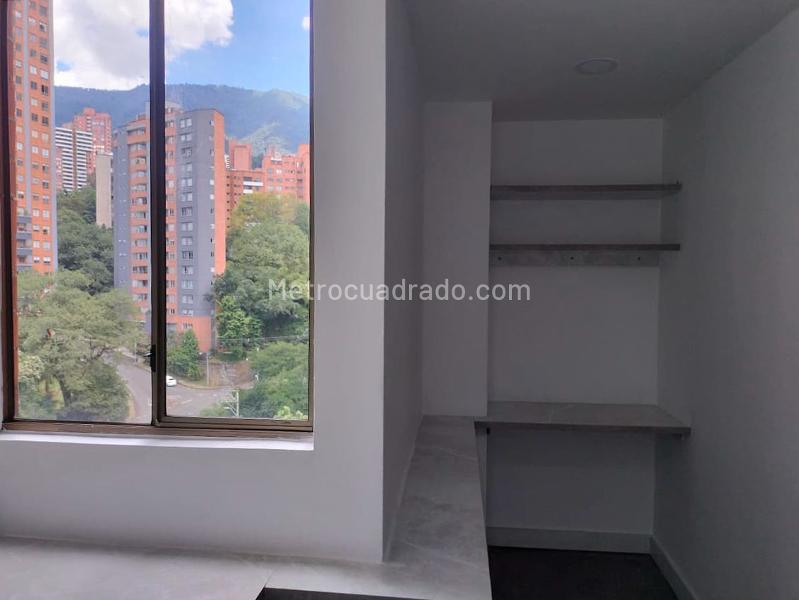 Apartamento de 1 Alcoba con Balcón en El Poblado - 9