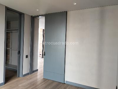 Apartamento de 2 alcobas en venta en El Poblado, Medellín, 100 m² · foto 12 de 19