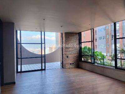 Apartamento de 2 alcobas en venta en El Poblado, Medellín, 100 m² · foto 4 de 19
