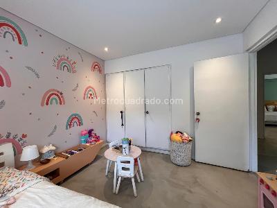 Apartamento de 3 alcobas en venta en El Poblado, Medellín, 158 m² · foto 12 de 19