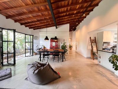 Apartamento de 3 alcobas en venta en El Poblado, Medellín, 158 m² · foto 2 de 19