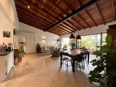 Apartamento de 3 alcobas en venta en El Poblado, Medellín, 158 m² · foto 5 de 19