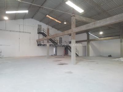 Warehouse for rent in GUAYABAL, Medellín