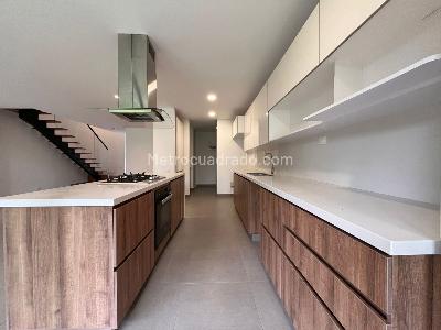 Casa en arriendo en Envigado, Envigado · foto 9 de 19