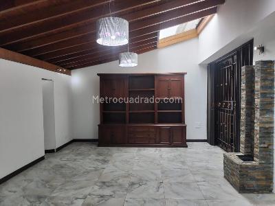 Casa en arriendo en El Poblado, Medellín · foto 8 de 15