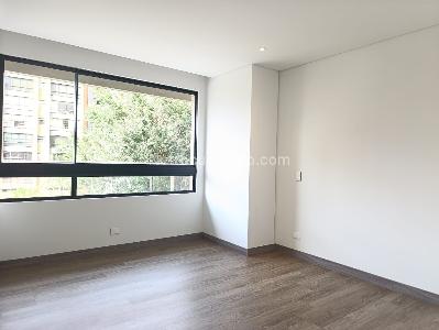 Apartamento de 2 alcobas en venta en El Poblado, Medellín, 90 m² · foto 7 de 15
