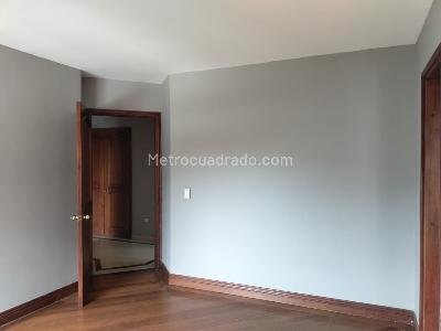 Apartamento en venta en El Poblado, Medellín · foto 9 de 14