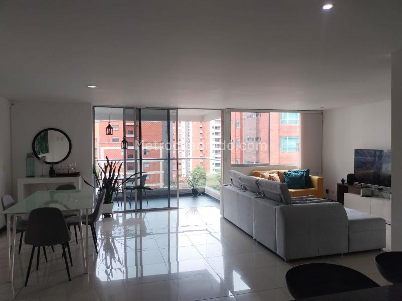 3BR Apartment in ENVIGADO (130 m²) - 3