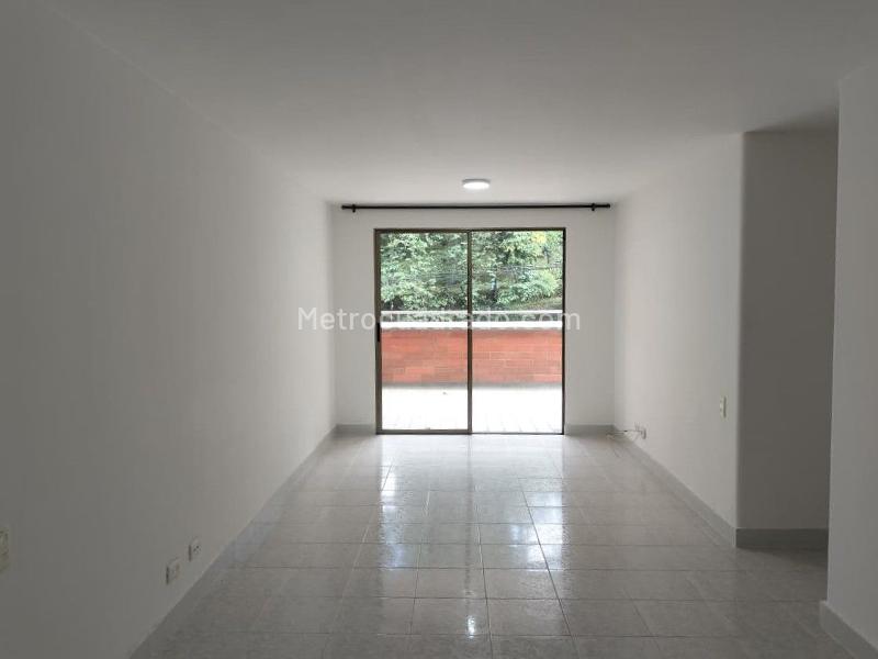 3BR Apartment in EL POBLADO (72 m²)