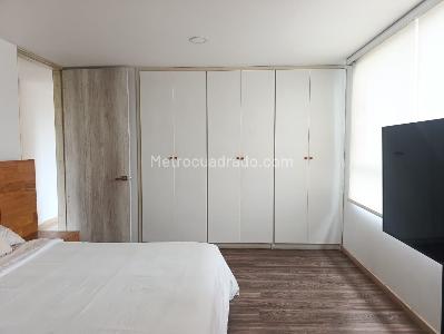Apartamento de 2 alcobas en venta en El Poblado, Medellín, 129 m² · foto 13 de 20