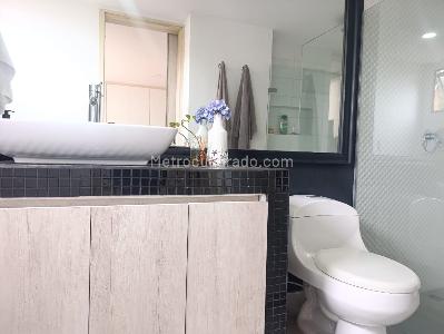 Apartamento de 2 alcobas en venta en El Poblado, Medellín, 129 m² · foto 17 de 20