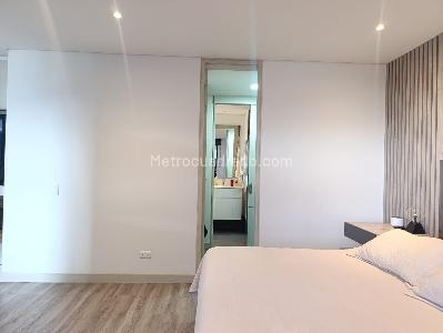 Apartamento de 1 alcoba en venta en El Poblado, Medellín, 72 m² · foto 11 de 20