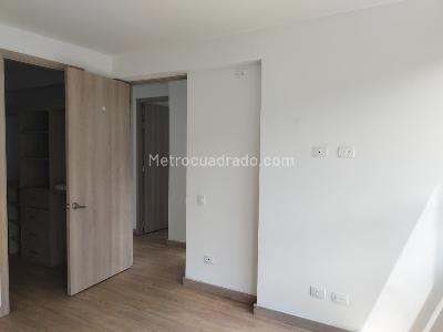 Apartamento en arriendo en El Poblado, Medellín · foto 10 de 15