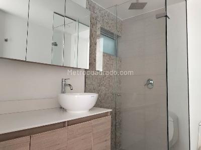 Apartamento en arriendo en El Poblado, Medellín · foto 14 de 15