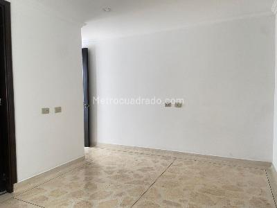 Casa de 4 alcobas en venta en Sabaneta, Sabaneta, 400 m² · foto 12 de 20