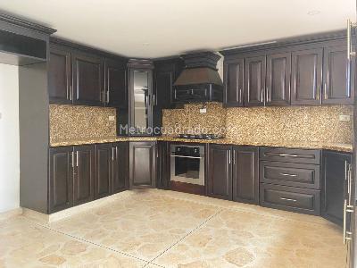 Casa de 4 alcobas en venta en Sabaneta, Sabaneta, 400 m² · foto 6 de 20