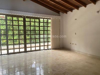 Casa de 4 alcobas en venta en Sabaneta, Sabaneta, 400 m² · foto 9 de 20