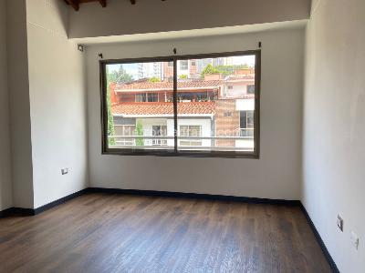 Casa de 3 alcobas en venta en Sabaneta, Sabaneta, 340 m² · foto 10 de 18