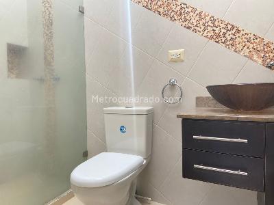 Casa de 3 alcobas en venta en Sabaneta, Sabaneta, 340 m² · foto 17 de 18