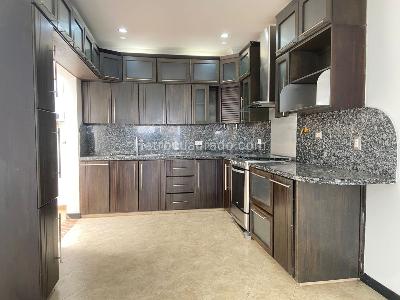 Casa de 3 alcobas en venta en Sabaneta, Sabaneta, 340 m² · foto 4 de 18