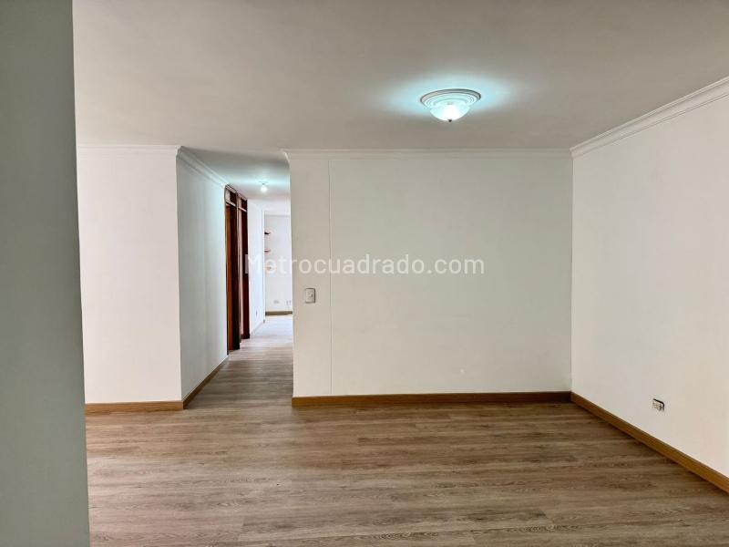 3BR Apartment for Rent in Envigado (Gated Community)