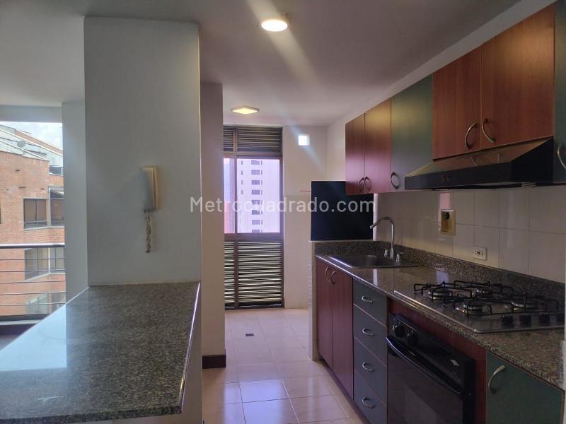 Apartamento Acogedor de 1 Alcoba con Amenidades en El Poblado - 4