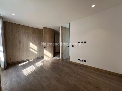 Apartamento en venta en El Poblado, Medellín · foto 12 de 17