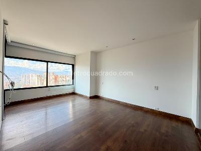 Apartamento de 2 alcobas en venta en San Lucas, Medellín, 111 m² · foto 11 de 14