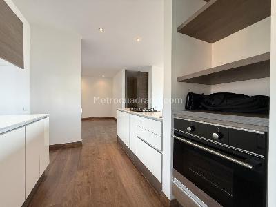 Apartamento de 2 alcobas en venta en San Lucas, Medellín, 111 m² · foto 7 de 14