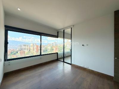 Apartamento de 2 alcobas en venta en San Lucas, Medellín, 111 m² · foto 9 de 14
