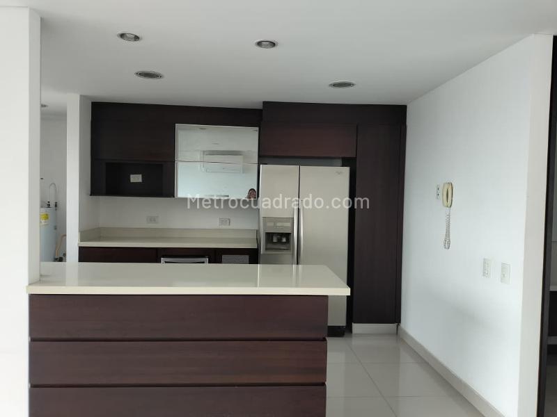 Modern 3BR Apartment in El Poblado - 5