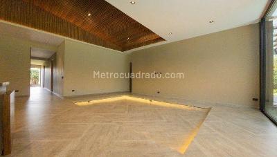 Casa de 4 alcobas en venta en Llanogrande, Rionegro, 400 m² · foto 3 de 15