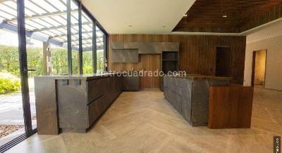 Casa de 4 alcobas en venta en Llanogrande, Rionegro, 400 m² · foto 4 de 15