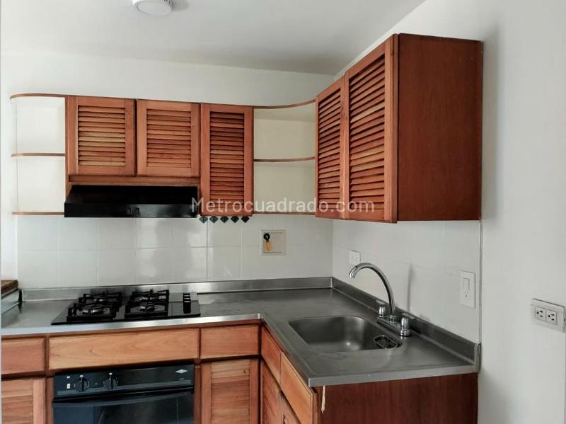 2BR Apartment in El Poblado - 4