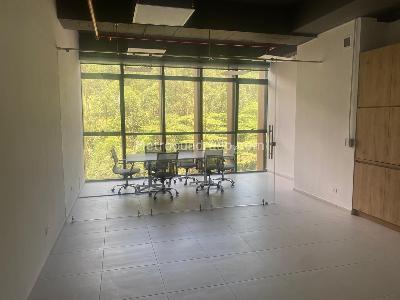 Oficina en Arriendo, EL POBLADO, Medellín