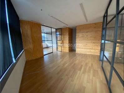 Office for rent in EL POBLADO, Medellín
