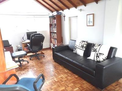 Casa de 3 alcobas en arriendo en El Poblado El Tesoro, Medellín, 315 m² · foto 5 de 16