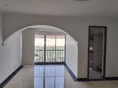 Casa de 4 alcobas en venta en El Poblado, Medellín, 267 m² · foto 10 de 19