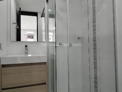 Apartamento de 3 alcobas en venta en El Poblado, Medellín, 150 m² · foto 14 de 14