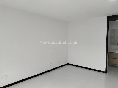 Apartamento de 3 alcobas en venta en El Poblado, Medellín, 150 m² · foto 7 de 14