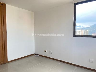 Apartamento de 3 alcobas en arriendo en Sabaneta, Sabaneta, 130 m² · foto 10 de 17